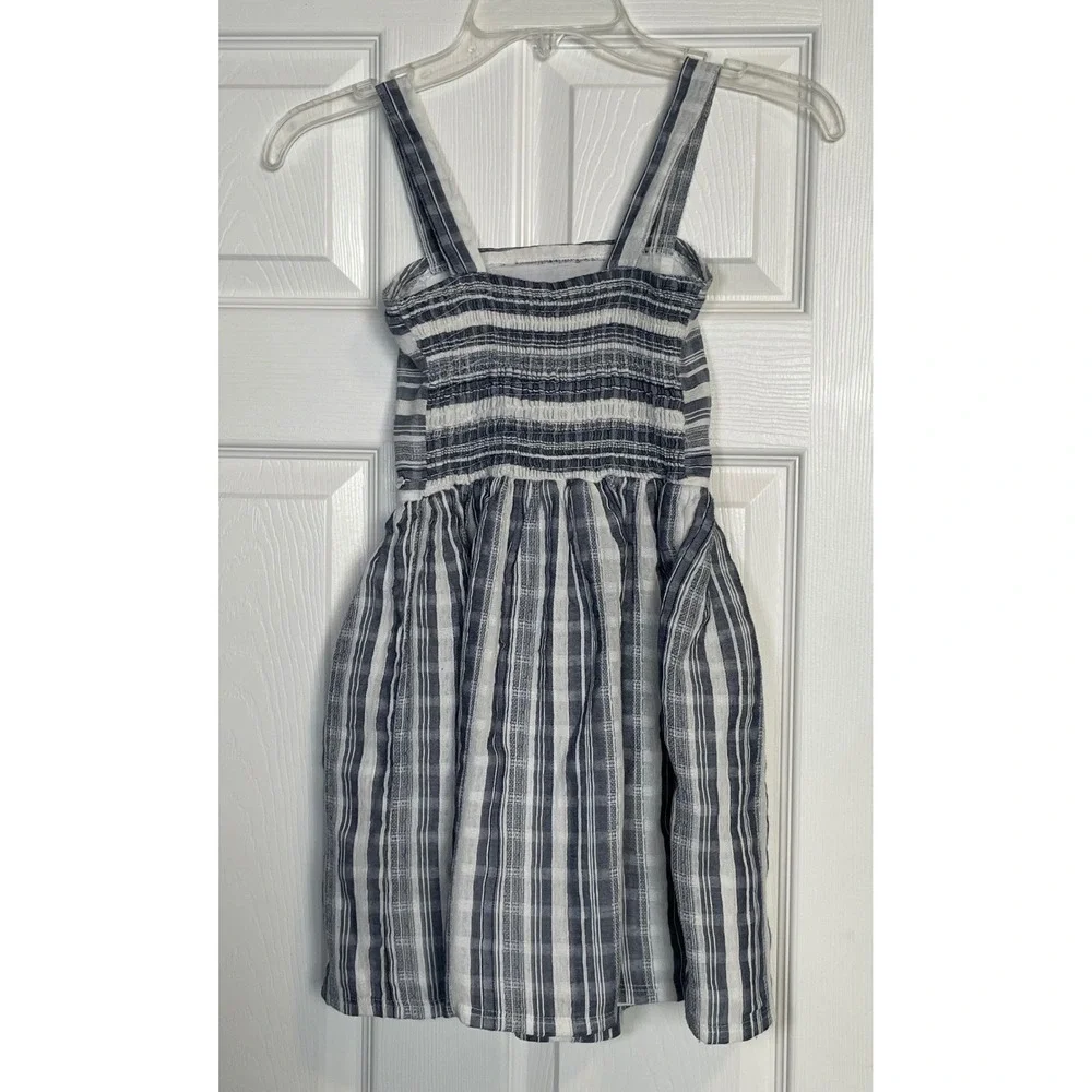Guess‎ Kids Dress Girls M 10-12 Gray White Plaid Smocked Cargo Sundress
